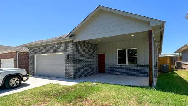 605 Remington Avenue, Jones, OK 73049