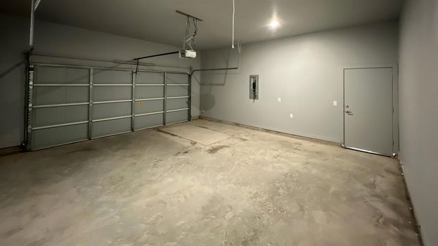 605 Remington Avenue, Jones, OK 73049