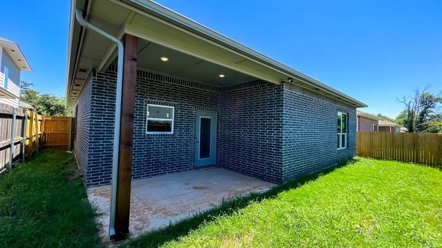 605 Remington Avenue, Jones, OK 73049