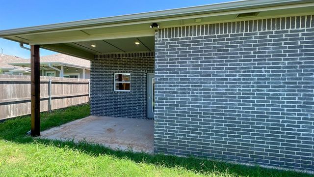605 Remington Avenue, Jones, OK 73049