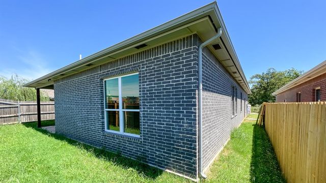 605 Remington Avenue, Jones, OK 73049