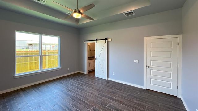 605 Remington Avenue, Jones, OK 73049