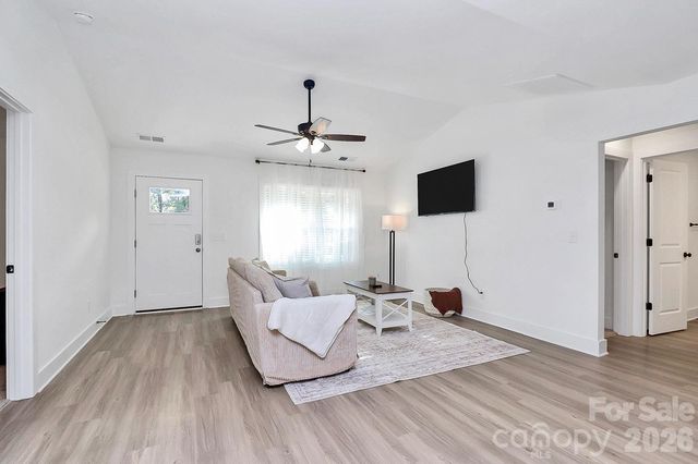 309 Oakdale Avenue, Kannapolis, NC 28083