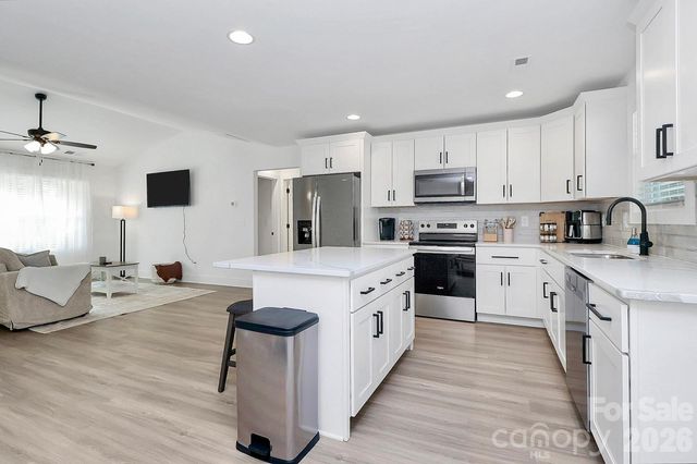 309 Oakdale Avenue, Kannapolis, NC 28083