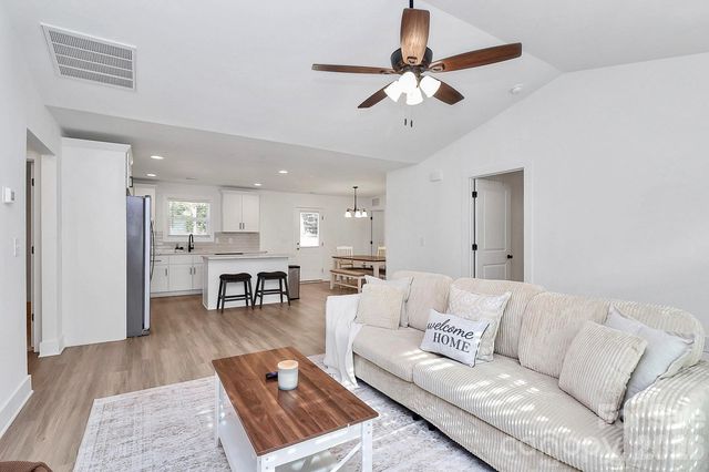 309 Oakdale Avenue, Kannapolis, NC 28083