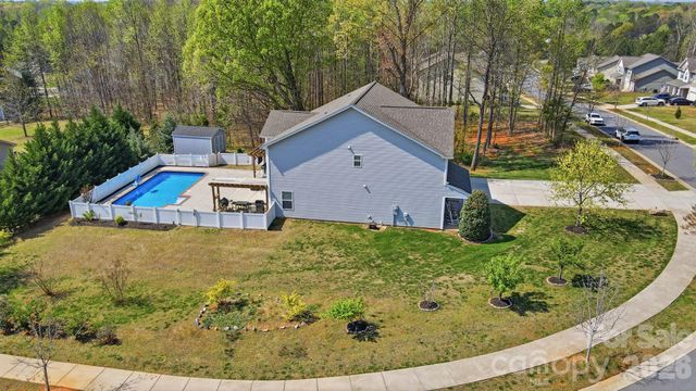 346 Wyndham Forest Circle, Midland, NC 28107