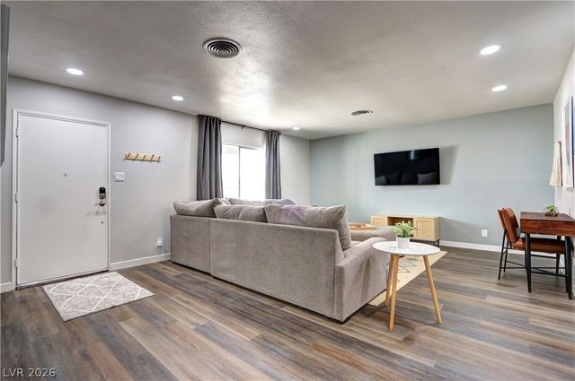 305 Ramsey Street, Las Vegas, NV 89107