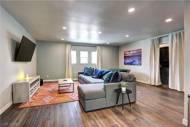 305 Ramsey Street, Las Vegas, NV 89107