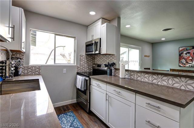 305 Ramsey Street, Las Vegas, NV 89107