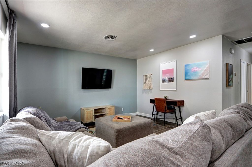 305 Ramsey Street, Las Vegas, NV 89107 — photo 3