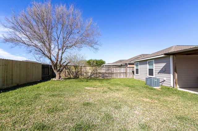 9107 Stingray Court, Texas City, TX 77591