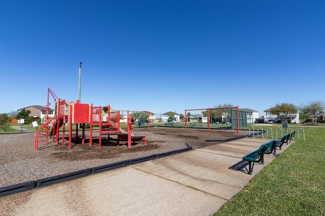 9107 Stingray Court, Texas City, TX 77591