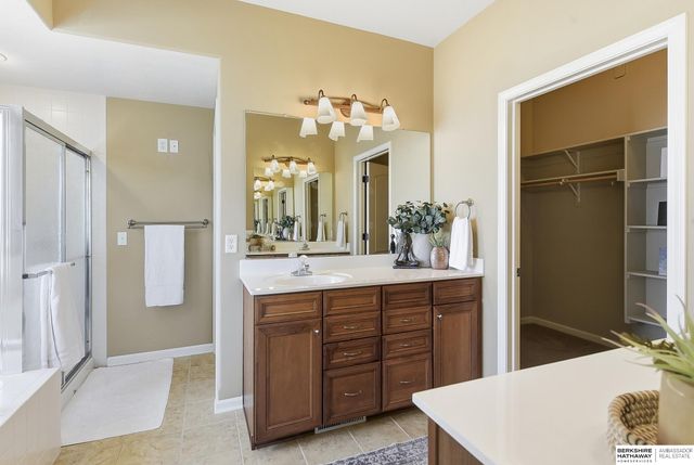 7120 N 146th Street, Bennington, NE 68007
