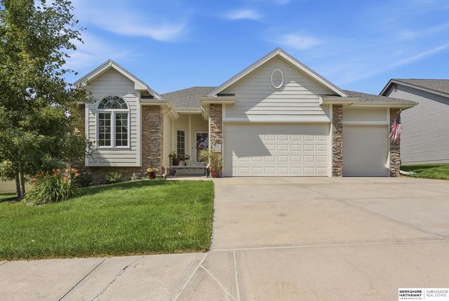 7120 N 146th Street, Bennington, NE 68007