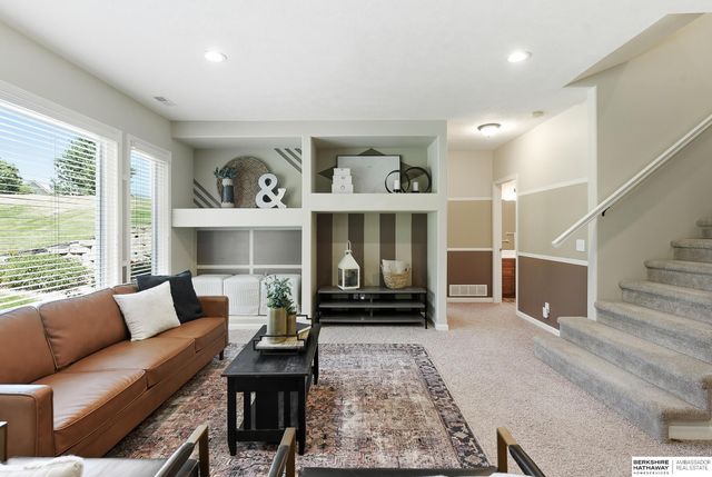 7120 N 146th Street, Bennington, NE 68007