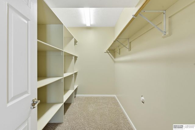 7120 N 146th Street, Bennington, NE 68007