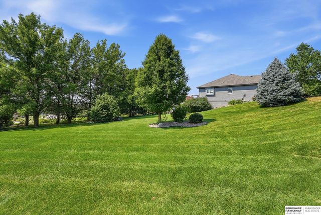 7120 N 146th Street, Bennington, NE 68007