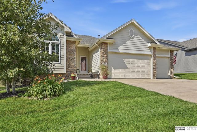 7120 N 146th Street, Bennington, NE 68007
