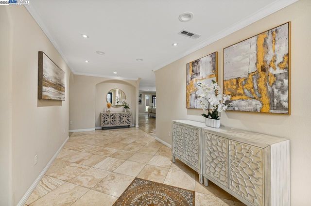 3370 Gardella Plaza, Livermore, CA 94551