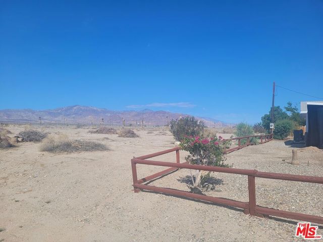 1374 Leeward Avenue, Thermal, CA 92274