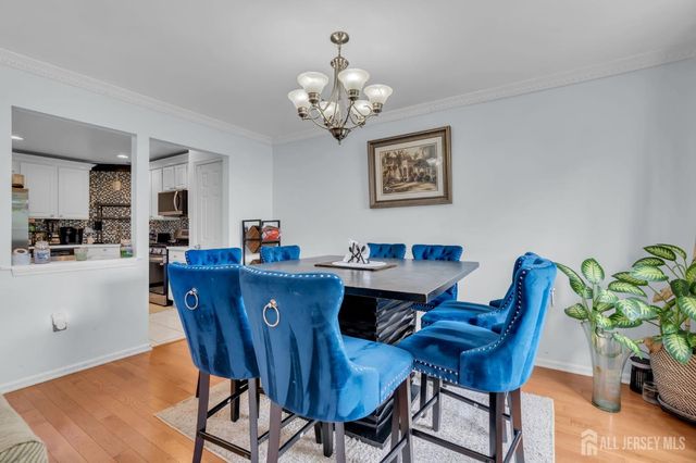 27 Hanna Lane, Old Bridge, NJ 08879