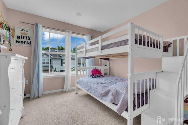 27 Hanna Lane, Old Bridge, NJ 08879