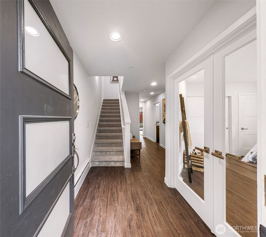 6522 C 32nd Avenue NE, Seattle, WA 98115