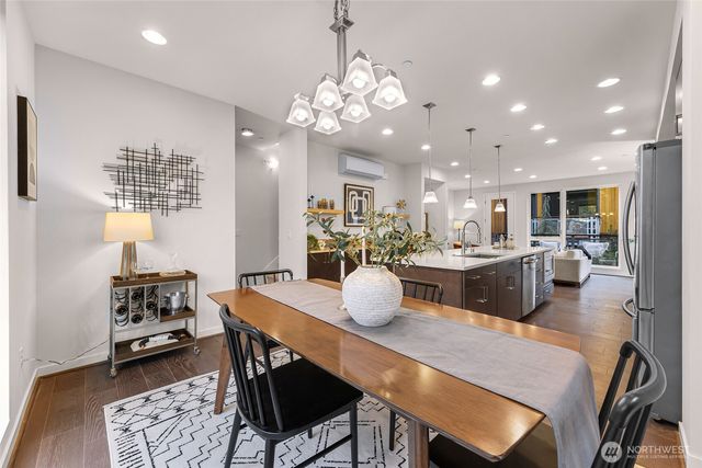 6522 C 32nd Avenue NE, Seattle, WA 98115