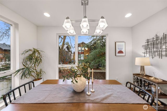 6522 C 32nd Avenue NE, Seattle, WA 98115