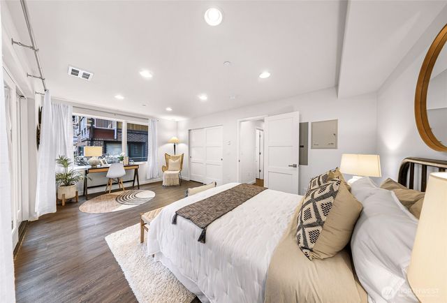 6522 C 32nd Avenue NE, Seattle, WA 98115