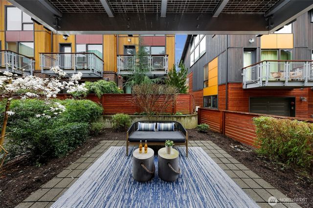 6522 C 32nd Avenue NE, Seattle, WA 98115