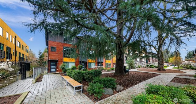 6522 C 32nd Avenue NE, Seattle, WA 98115