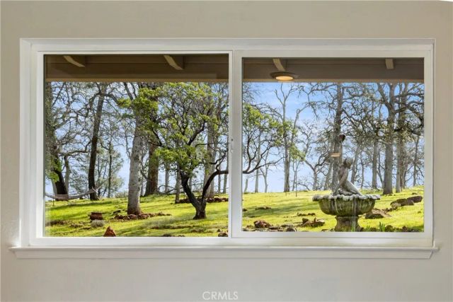 17444 Meadow View Drive, Hidden Valley Lake, CA 95467