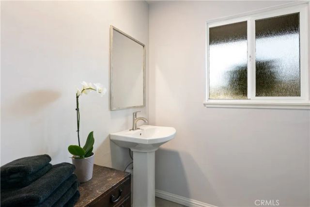 17444 Meadow View Drive, Hidden Valley Lake, CA 95467