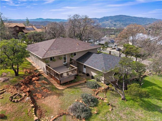 17444 Meadow View Drive, Hidden Valley Lake, CA 95467