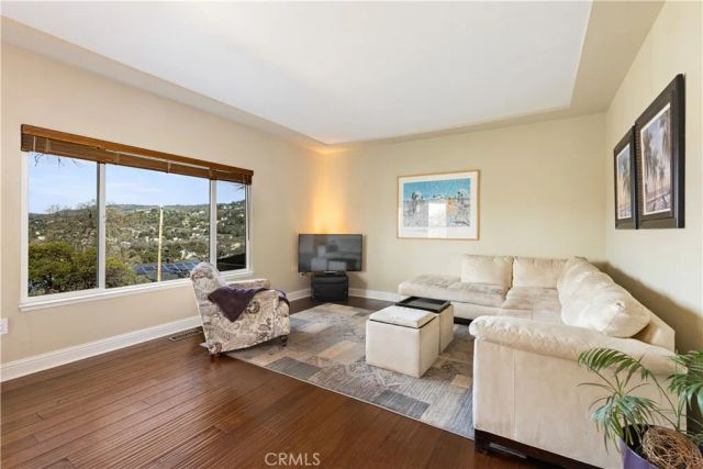 17444 Meadow View Drive, Hidden Valley Lake, CA 95467