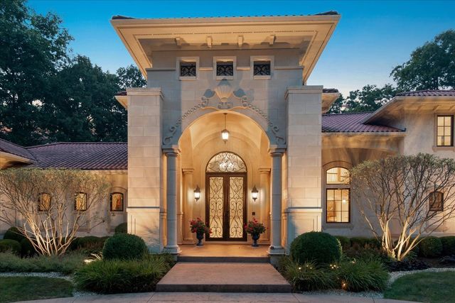 1036 Barrys Court, Lake Forest, IL 60045