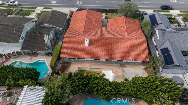 1412 Santiago Dr, Newport Beach, CA 92660