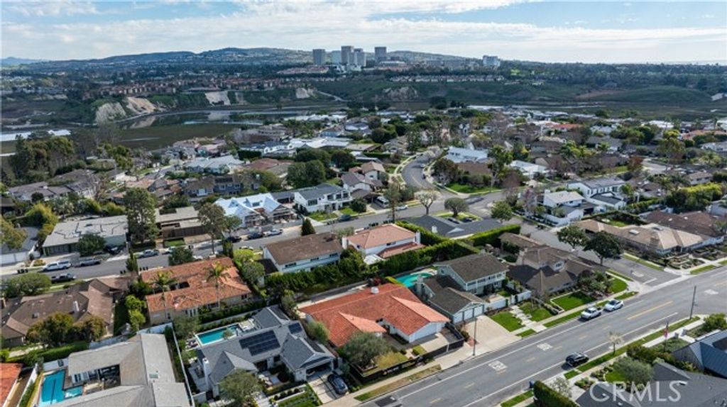 1412 Santiago Dr, Newport Beach, CA 92660