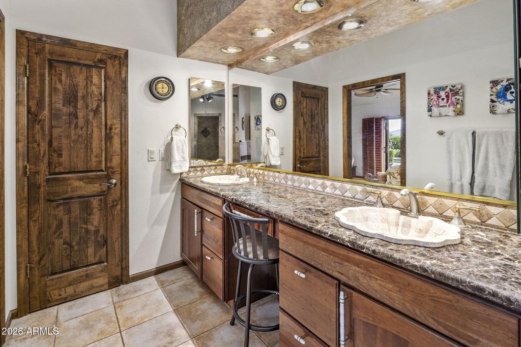 Image 22 of property listing at 19126 E POCO RIO Drive, Rio Verde, AZ 85263