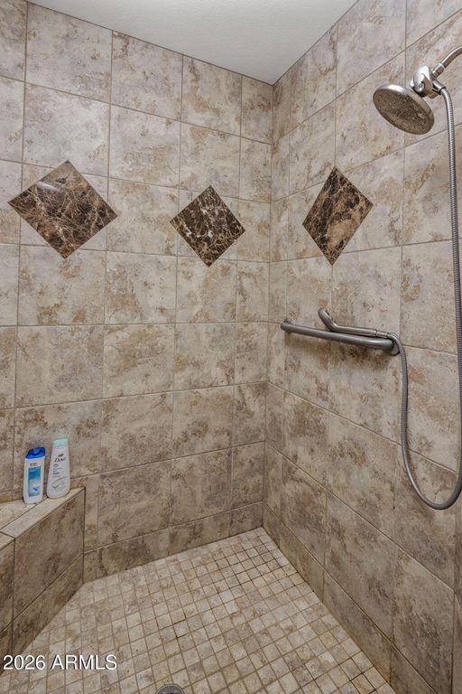 Image 24 of property listing at 19126 E POCO RIO Drive, Rio Verde, AZ 85263