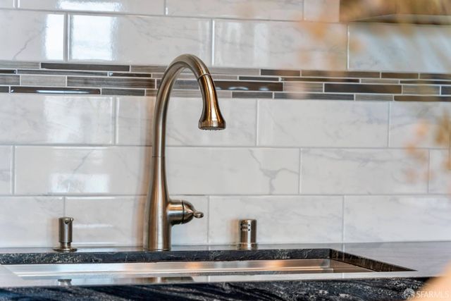 384 Rolph Street, San Francisco, CA 94112