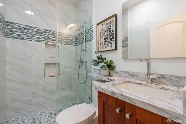 384 Rolph Street, San Francisco, CA 94112