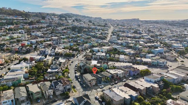 384 Rolph Street, San Francisco, CA 94112