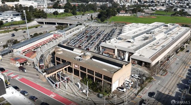 384 Rolph Street, San Francisco, CA 94112