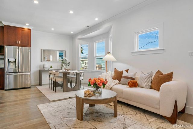 384 Rolph Street, San Francisco, CA 94112