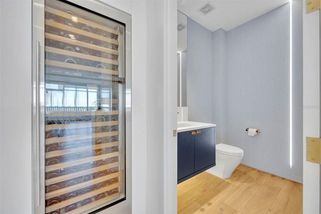 100 S EOLA DRIVE PH 116, Orlando, FL 32801