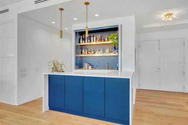 100 S EOLA DRIVE PH 116, Orlando, FL 32801