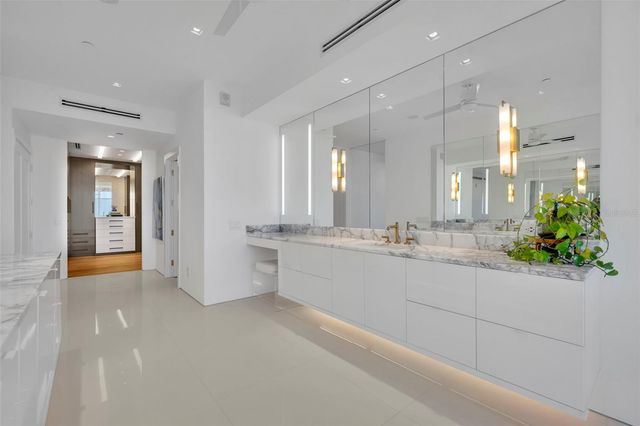 100 S EOLA DRIVE PH 116, Orlando, FL 32801