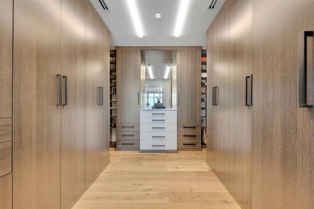 100 S EOLA DRIVE PH 116, Orlando, FL 32801